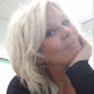 Meet your Posher, Britta